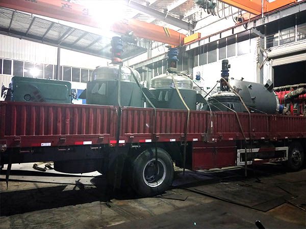 反應（yīng）釜發（fā）往河北趙先生